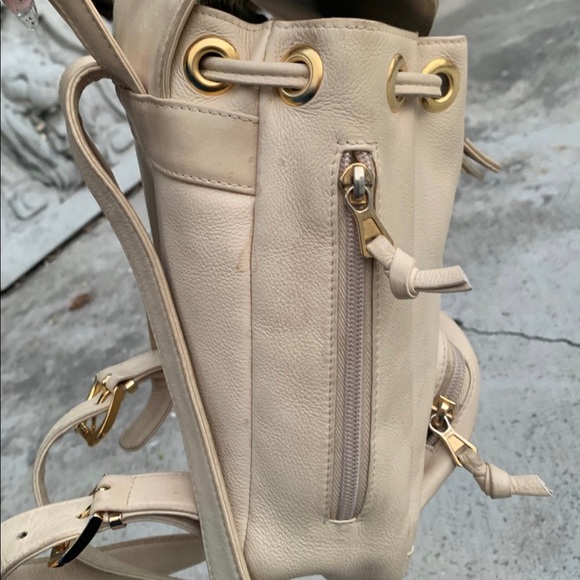Versace vintage crème color mini backpack - Picture 12 of 14